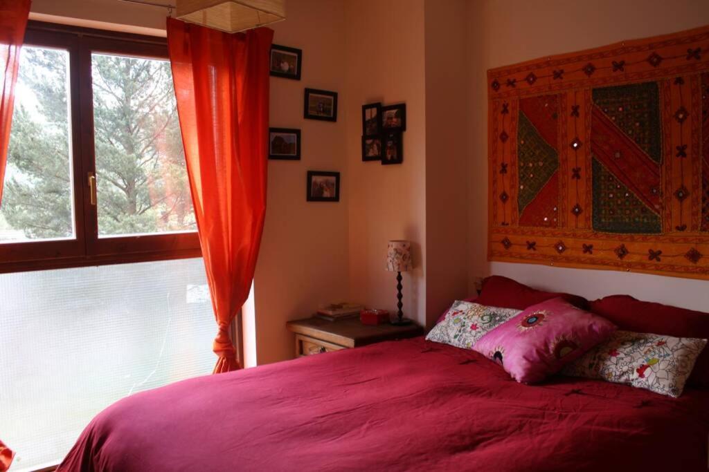 Duplex Con Jardin En Pirineos, Totalmente Equipado Apartment Villanua Exterior photo